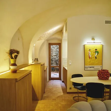 Hypercentre, Superbe Dans Ancienne Ecurie Du Xviiie Siecle Ajaccio (Corsica)