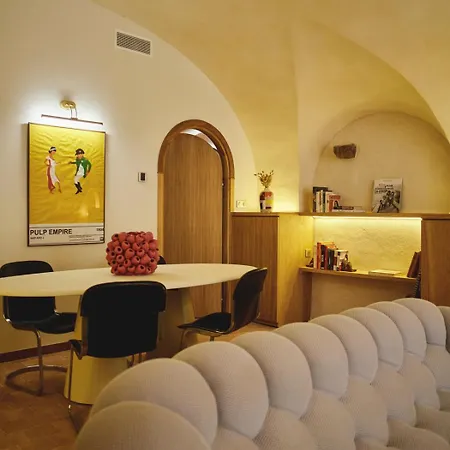 Hypercentre, Superbe Dans Ancienne Ecurie Du Xviiie Siecle Apartment Ajaccio (Corsica)