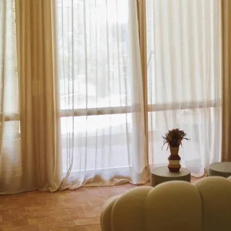 Hypercentre, Superbe Dans Ancienne Ecurie Du Xviiie Siecle Αζάτσιο