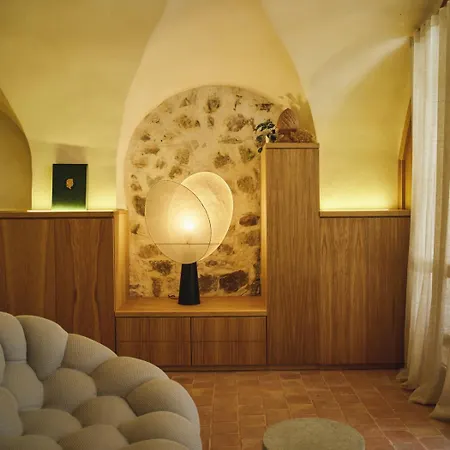 Διαμέρισμα Hypercentre, Superbe Dans Ancienne Ecurie Du Xviiie Siecle *