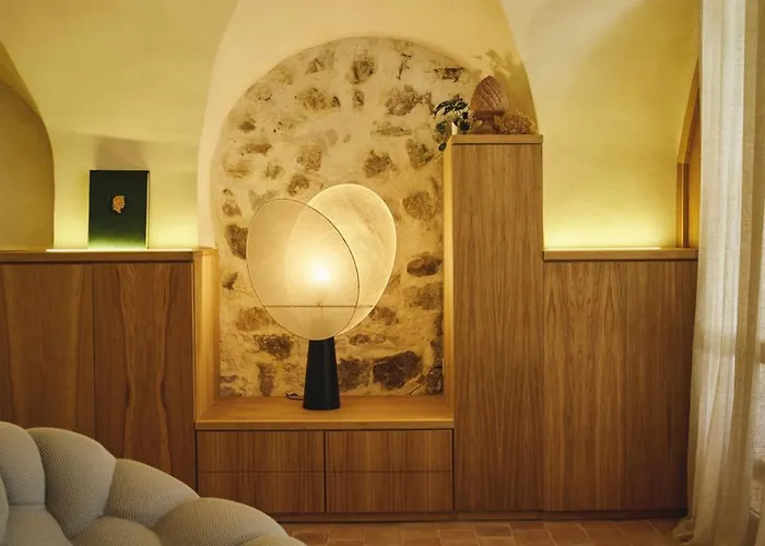 Apartmán Hypercentre, Superbe Dans Ancienne Ecurie Du Xviiie Siecle *